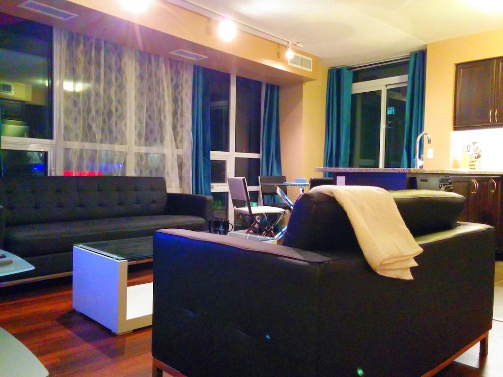 Napa Furnished Suites At Cn Tower & Maple Leaf Square Toronto Rom bilde