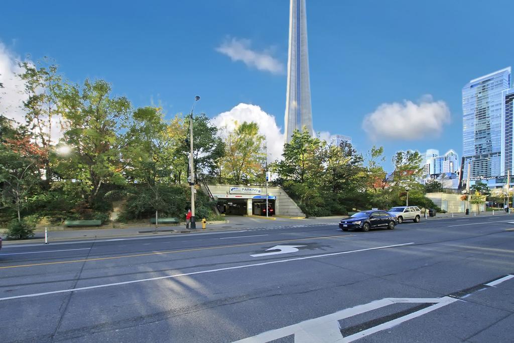 Napa Furnished Suites At Cn Tower & Maple Leaf Square Toronto Eksteriør bilde