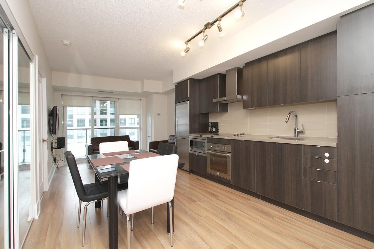 Napa Furnished Suites At Cn Tower & Maple Leaf Square Toronto Eksteriør bilde